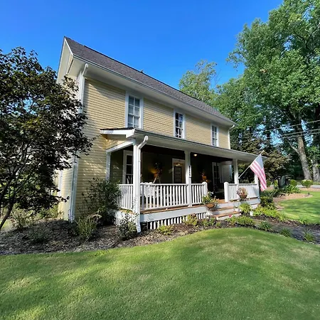 Yellow Daisy Bed And Breakfast-2